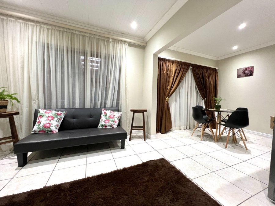 4 Bedroom Property for Sale in Walmer Downs Eastern Cape